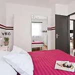 Suite-17 By Interhome Apartment *