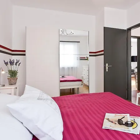 By Interhome Apartman *